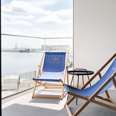 Yacht Park With Sea View By Lion Apartments Gdynia Exterior foto