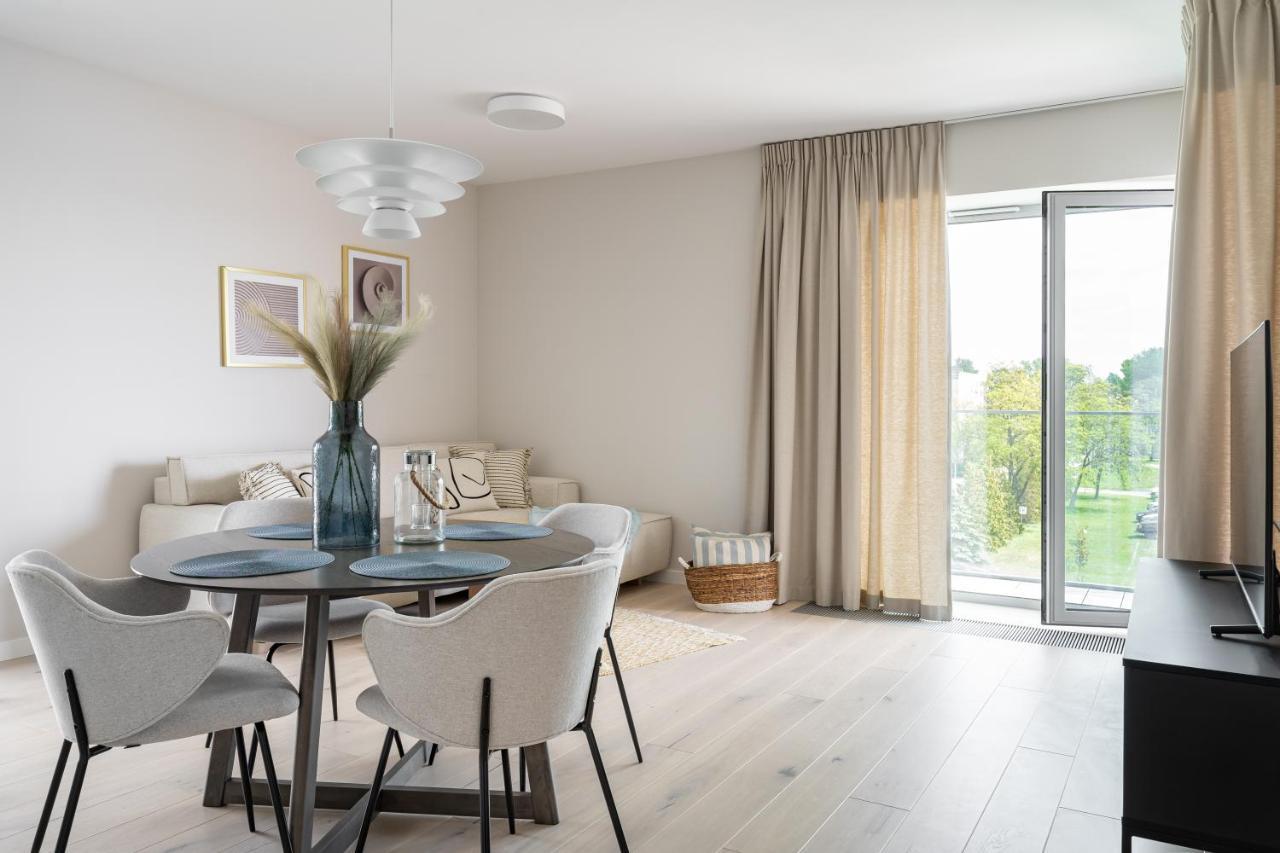 Apartment Yacht Park With Sea View By Lion *